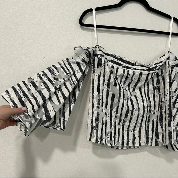 Milly Rosa Cady Striped Floral Off the Shoulder Bell Sleeve Top 2 - Picture 2 of 6